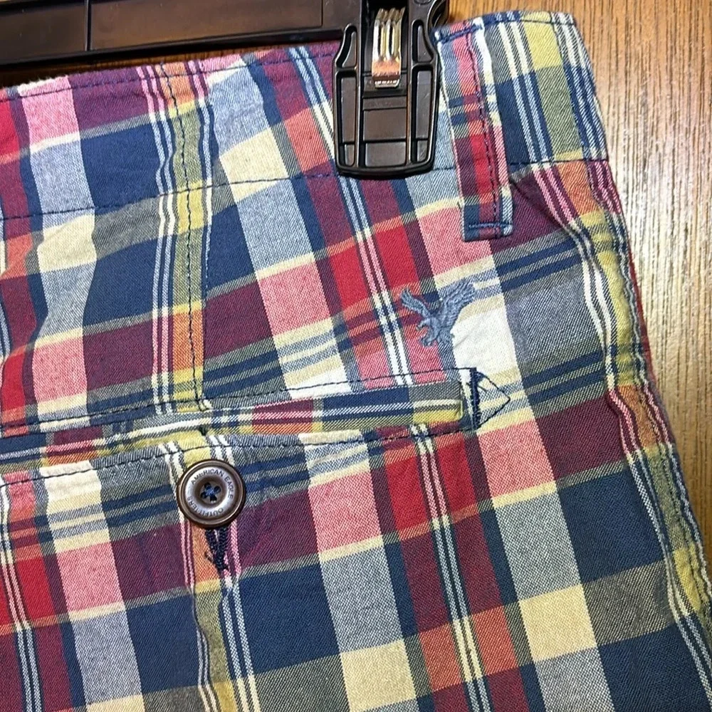 American Eagle Men’s Shorts Size 34